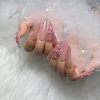 ネイル PEEKABOO 旧:momo京橋のネイルデザイン