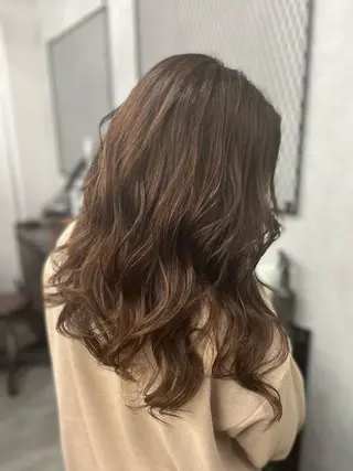 ロング 川畑 花菜のヘアスタイル