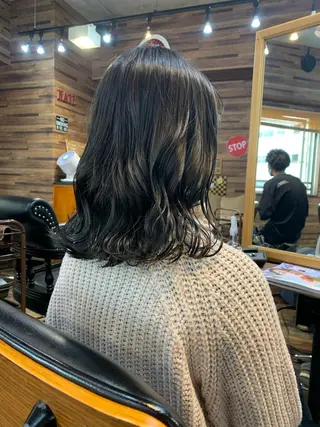 セミロング カラー 川名 充✂️のヘアスタイル