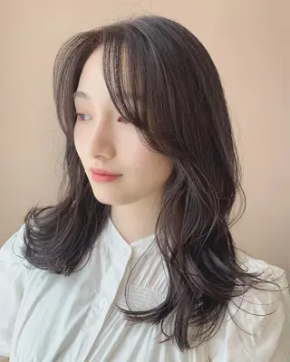 ロング カラー hubhair レイヤー/透明感のヘアスタイル