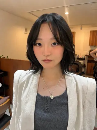 ミディアム カラー ヘアアレンジ 🪼AYUKA🍄 モデルさん大募集‼️のヘアスタイル