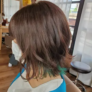 カラー ブリーチ・カットモデ ル募集中🫧高口小春のヘアスタイル