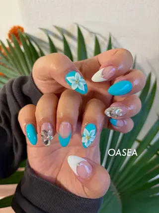 ネイル 🌞💜 KAORI 🌴のネイルデザイン