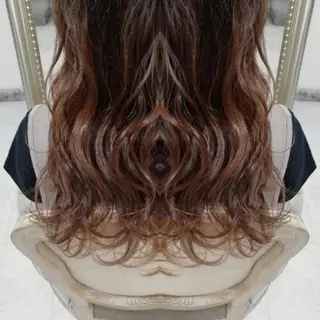 ロング カラー ヘアアレンジ See by merのマツエク・マツパデザイン