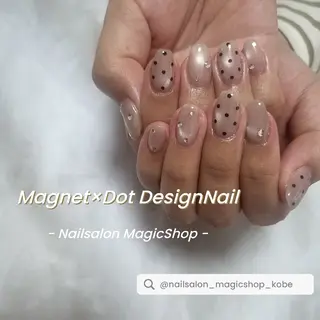 ネイル Nailsalon MagicShopのネイルデザイン