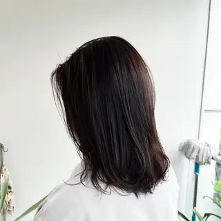ミディアム カラー 艶カラー🫧 猿渡 響のヘアスタイル