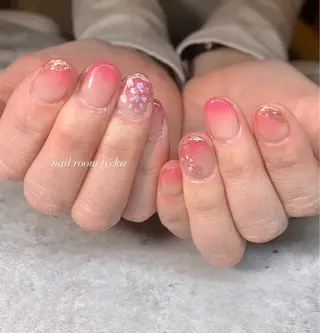ネイル ネイルルームリッカ 𝐦𝐚𝐲𝐮のネイルデザイン