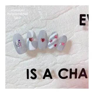 ミディアム ネイル 🐾enen style 🐾のネイルデザイン