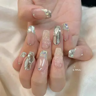 ネイル nail salon e'mu💐のネイルデザイン
