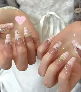 ネイル 🎀Aura. Yurachanのネイルデザイン