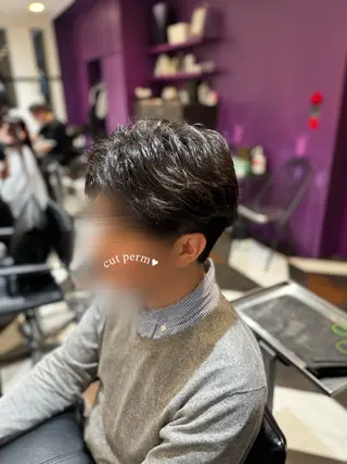 ショート パーマ メンズ 🤍たむら みなみ 銀座🤍のヘアスタイル