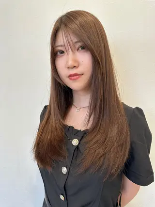 ロング カラー 白髪ぼかしハイライト レイヤー川口　元気のヘアスタイル