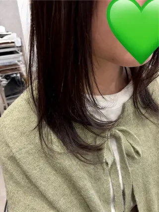 ミディアム 花城 沙也加のヘアスタイル