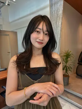 ロング 村山 結香菜のヘアスタイル
