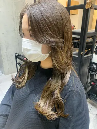 セミロング カラー 似合う髪型見つけます AYAKAのヘアスタイル