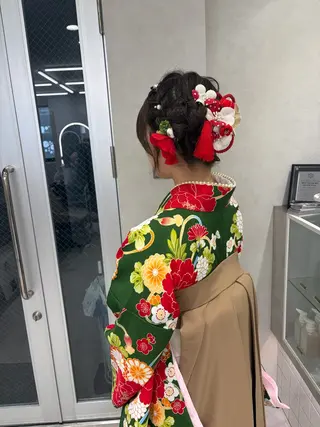 ロング ヘアアレンジ ヘアセット/レイヤー 赤み消し/はるかのヘアスタイル