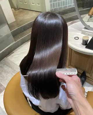 カラー 新川 月菜のヘアスタイル