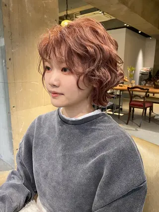 ショート カラー 聖 来のヘアスタイル