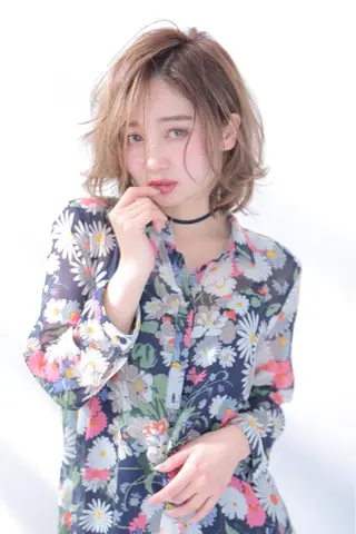 セミロング ⚜️メンズカット ブリーチ⚜️JINのヘアスタイル