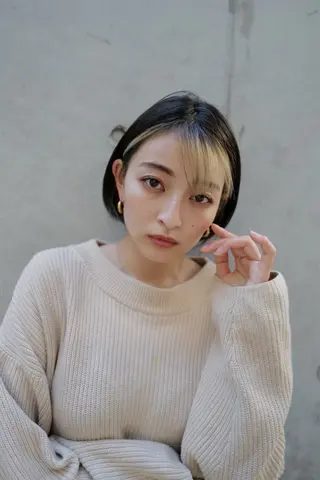 ショート 顔まわり/レイヤー/ 西村光稀のヘアスタイル