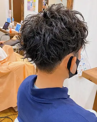 パーマ メンズ 原田 涼矢のヘアスタイル