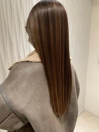 ロング カラー 小林 伯熙のヘアスタイル
