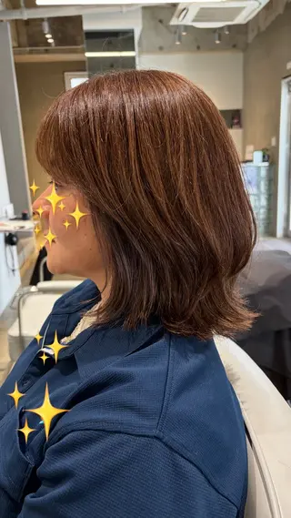 ミディアム 仲里 彩生のヘアスタイル