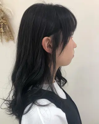 セミロング カラー レイヤーカット/ ハイライト　千咲季のヘアスタイル