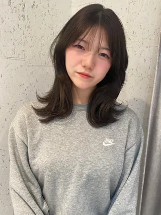 ミディアム カラー mai / linoah˚✧のヘアスタイル