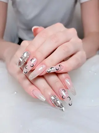 ネイル Huyn Nail Shinjyukuのネイルデザイン