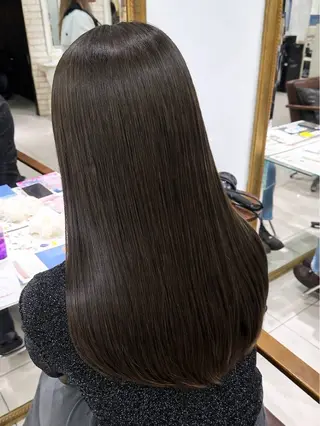 ロング カラー 髪質改善艶カラー🩶 Nanako ⟡.·のヘアスタイル