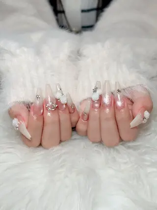 ネイル Julli NailStudioのネイルデザイン