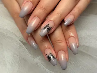 ネイル ToliyDeliy Linaのネイルデザイン