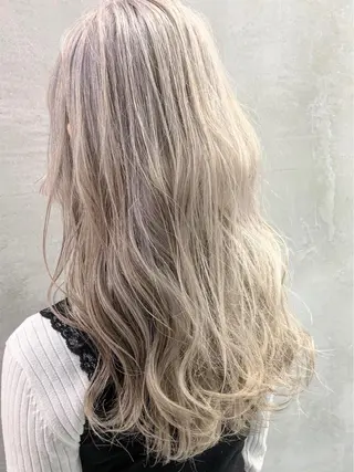 ロング カラー 【渋谷で人気】艶髪× 髪質改善/ツヤカラーのヘアスタイル