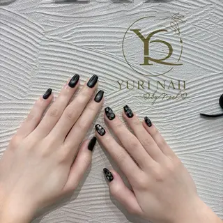 ネイル YURI Nail NARITAのネイルデザイン