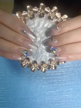 ネイル Lino Nailのネイルデザイン