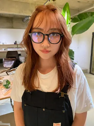 ロング カラー 聖 来のヘアスタイル