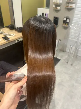 ロング パーマ hubhair レイヤー/透明感のヘアスタイル