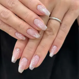 ネイル ATENA SAKURAKOのネイルデザイン