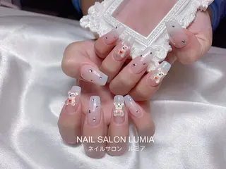 ネイル ネイルサロン ルミア Lumia 店長施術のネイルデザイン