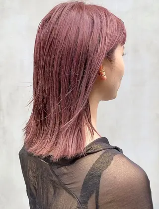 ミディアム カラー パーマ ヘアアレンジ メンズ キッズ ネイル マツエク・マツパ インナーカラー/ KANAのヘアスタイル