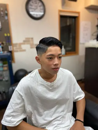 ショート メンズカット 川㟢弘貴のヘアスタイル