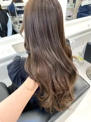 ロング カラー NANO/ ブリーチ×レイヤーのヘアスタイル