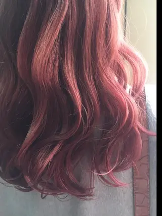 セミロング カラー 前濱 ノゾミのヘアスタイル