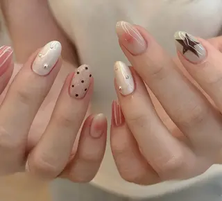 ネイル NailSalon✨ Écrinエクランのネイルデザイン