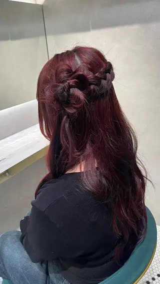ロング ヘアアレンジ ヘアカラー/髪質改善 /新宿/AiNAのヘアスタイル