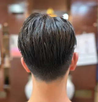 ショート メンズ スガワラ マキのヘアスタイル