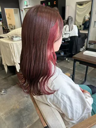 セミロング 吉村 夏椰のヘアスタイル