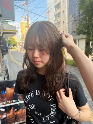 セミロング カラー Karin/ レイヤーブリーチ🥀のヘアスタイル