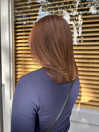 ミディアム カラー 熊取谷 茉那のヘアスタイル